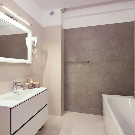 Apartment Luxury On *