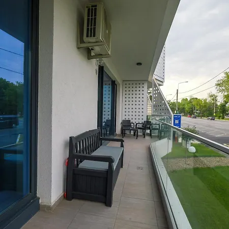 Luxury On Apartment *